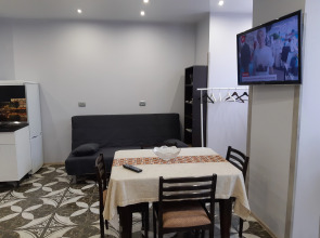 Апартаменты у Невы