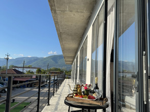 Отель SANDRO&MILANII