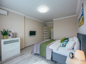 Апартаменты на Рыбной Деревне с Панорамным Видом в Новом доме