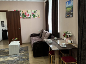 Евродвушка с видом на гору