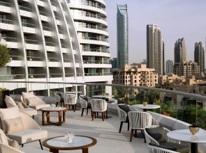 Отель Address Downtown