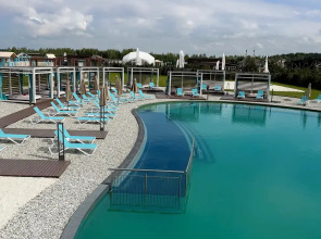 Отель Хорсека Резорт