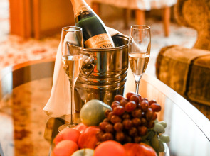 Отель Континентал