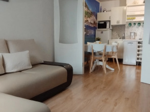 Квартира 2-Комнатная на ул. Цюрупа у Парка Ривьера