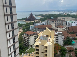 Апартаменты Baan Plai Haad Wongamat