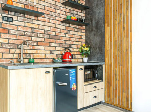 Апартаменты на Большом 13 Балкон