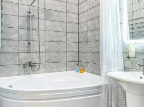 Апартаменты на Большом 13 Балкон