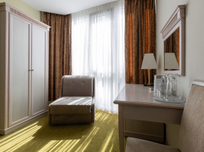 Пансионат Изумруд