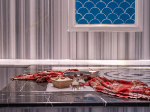 Отель Oscar Seaside Hotel & Spa