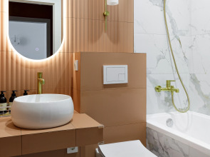 Квартира на первой линии парка Галицкого с красивым видом из окна