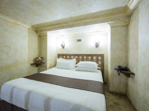 Отель Кавказ