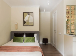 Апартаменты Душевно на Новолучанской 26.2