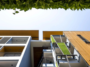 Курортный отель Apple A Day Resort