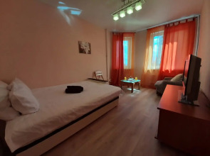 Апартаменты 1-комнатные с балконом на двенадцатом этаже