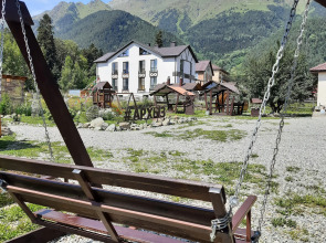 Гостевой дом Вила Лиза с трансфером к подъемникам