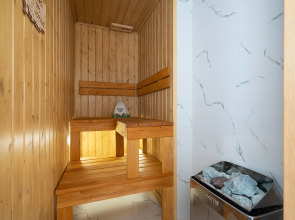 Квартира с Сауной, Камином и Кондиционером Лофт Центр Кремль Казань