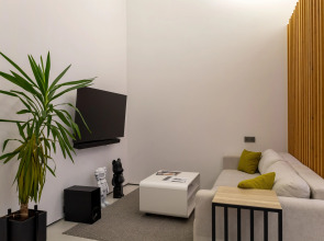 Апартаменты Двухуровневые в центре города R14-Apart