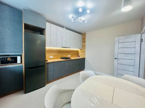 Апартаменты Двухкомнатные апартаменты в центре