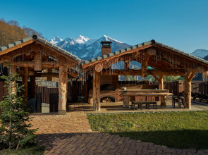 Шале Кедр 760, 5 спален, 12 гостей с бассейном и баней