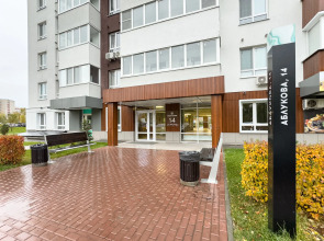 Апартаменты с панорамными окнами на набережной реки