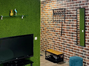 Апартаменты Granada Комфортная Евро-двушка в центре города с новым дизайнерским ремонтом