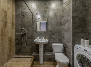 Квартира на Берегу Реки Исеть и Рядом с Аквапарком