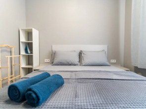 Апартаменты в Нoвоpоccийcкe c Дизaйнерcким Рeмoнтoм 1