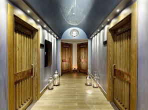 Royal Teos Thermal Resort Clinic & Spa (Halal Hotel)