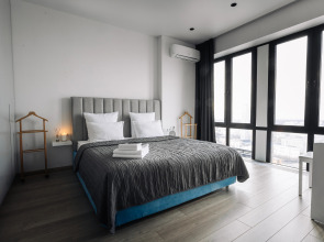 Апартаменты Lalapart Skyfall с панорамным видом с 46 этажа небоскреба Савеловский Сити