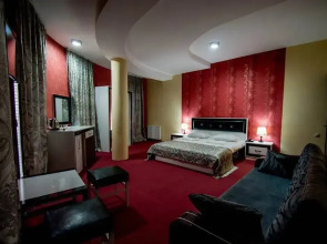 Отель Баттони