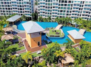 Апартаменты Laguna Beach Resort 3 The Maldives