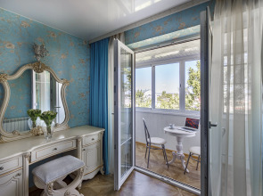 Апартаменты Саквояж с видом на Площадь Победы