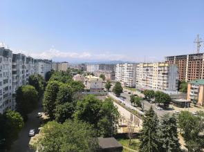 Квартира с видом на Кавказский хребет