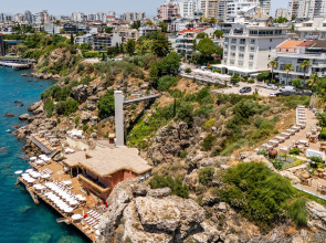 La Boutique Hotel & Suites (Adult Only 16+)