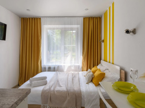 Апартаменты KrasLoft на Взлётной на двоих