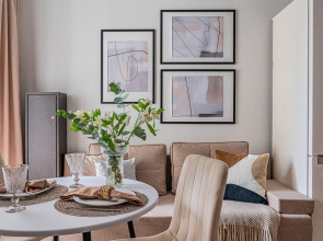 Апартаменты на Краснолесья 10/3