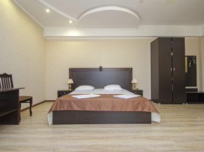 Отель LUXURY HOUSE