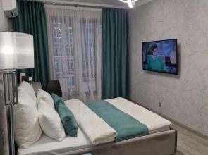 Квартира Flatirini с панорамными окнами в новом ЖК