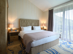 Aurora Resort Tsaghkadzor, By One