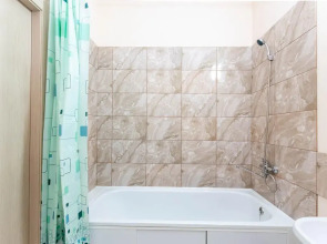 Апартаменты Cosmos Apart на Революции 52 В (2)