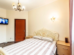 Апартаменты 2-к квартира на Никитинской 108