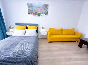 Квартира Вместительная у МРНЦ им. Цыба