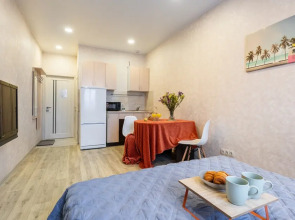 Апартаменты Гости Любят у метро Рассказовка Оранжевая