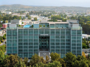 Dushanbe Serena Hotel