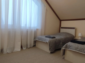 Частный дом Снежок на Строителей