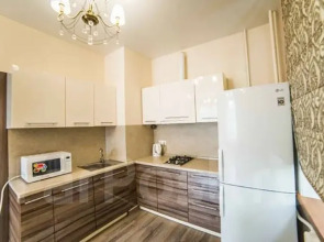 Апартаменты Двухкомнатные в центре города по Истомина 44