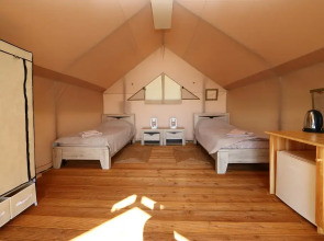 Глэмпинг Остров