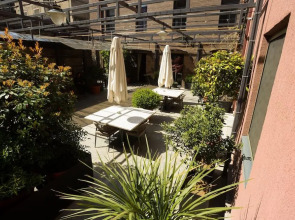 Отель Orbeliani Residence