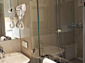 Отель101 Manila- Multi-Use Hotel