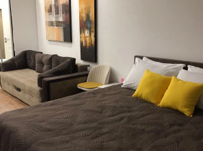 Sunny Sky Solnechnoye Nebo Apartments